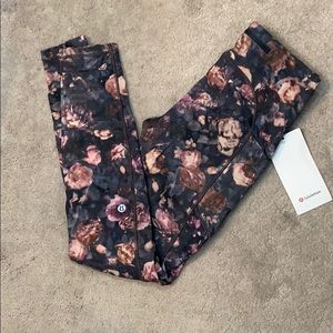Lululemon Speed Up Tight 28”